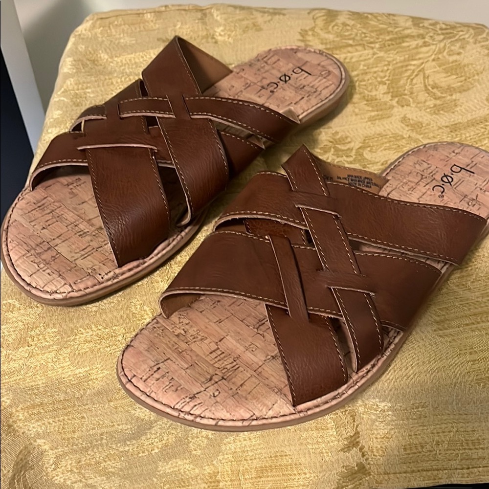 b.o.c. Chestnut Leather Slide Sandals